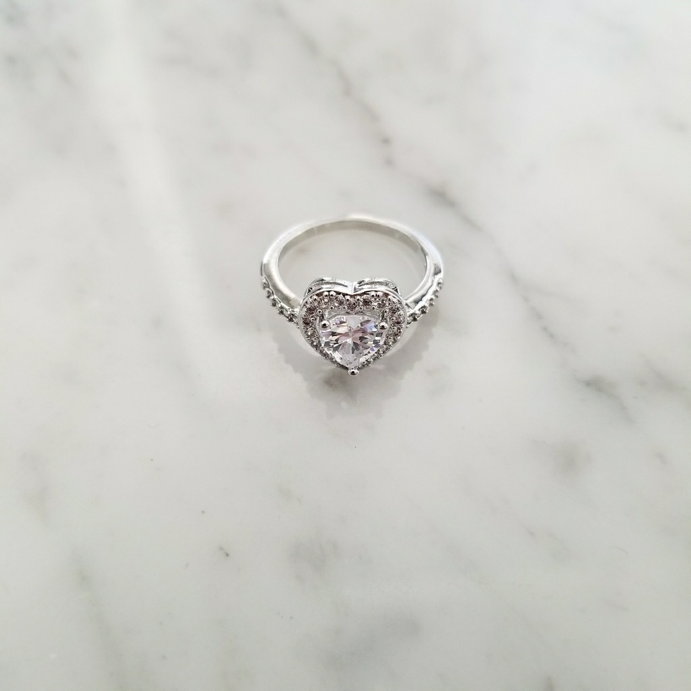 CZ Heart Diamond Ring Sz 9 - Picture 5 of 6